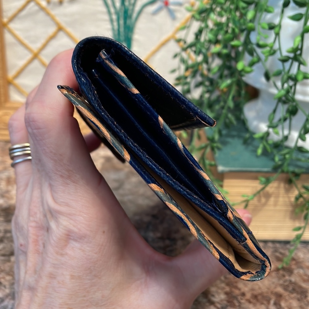 Wallet - Picture 9 of 10